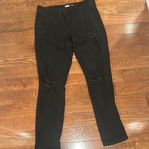 Women's Black Distressed Jeans